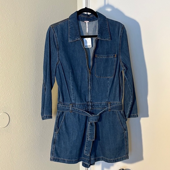 Free People Denim Romper (New with Tags) Size 12 - Picture 1 of 9